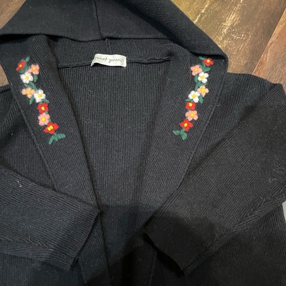 Women’s Sweet Generis Floral Cardigan size Med/Large - Picture 2 of 5